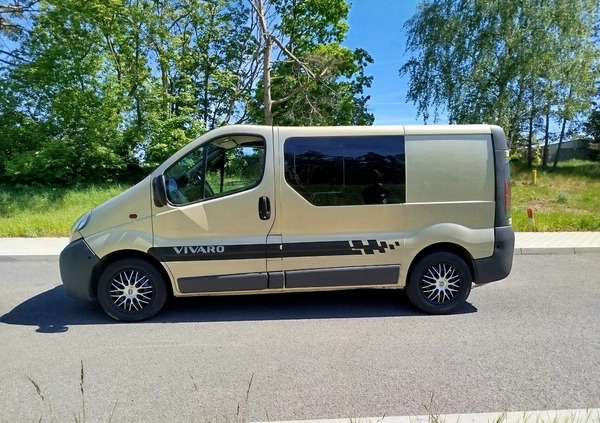 Opel Vivaro cena 16800 przebieg: 387250, rok produkcji 2005 z Świnoujście małe 106